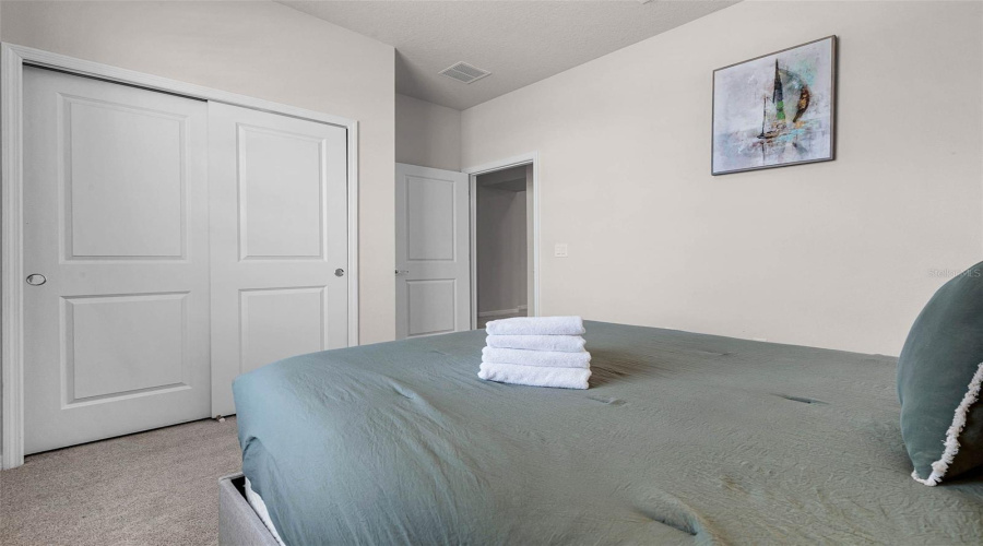 Davenport, Florida 33897, 5 Bedrooms Bedrooms, ,4 Bathroomsbathrooms,Residential,For Sale,Jetty,Mfro6296243