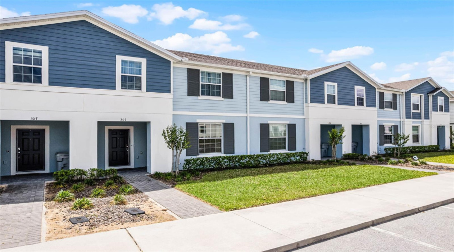Davenport, Florida 33897, 5 Bedrooms Bedrooms, ,4 Bathroomsbathrooms,Residential,For Sale,Jetty,Mfro6296243