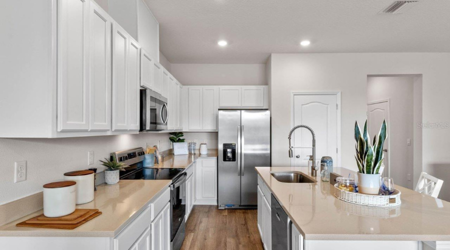 Davenport, Florida 33837, 3 Bedrooms Bedrooms, ,2 Bathroomsbathrooms,Residential,For Sale,Monteverde,Mfro6297681