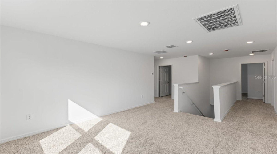 Davenport, Florida 33837, 4 Bedrooms Bedrooms, ,2 Bathroomsbathrooms,Residential,For Sale,White Tail,Mfro6232789