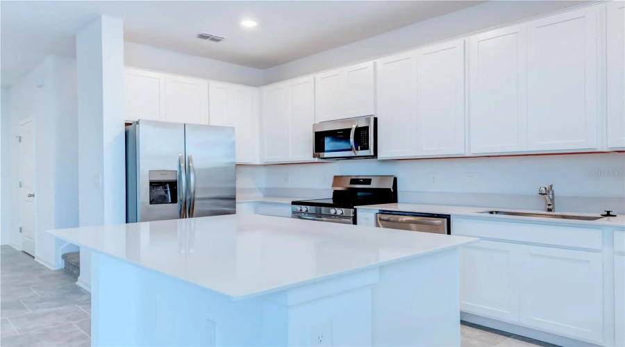 Davenport, Florida 33837, 3 Bedrooms Bedrooms, ,2 Bathroomsbathrooms,Residential,For Sale,Laurent,Mfro6297956