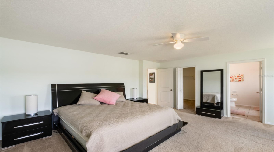 Kissimmee, Florida 34746, 4 Bedrooms Bedrooms, ,2 Bathroomsbathrooms,Residential,For Sale,Ruby Red,Mfro6297536
