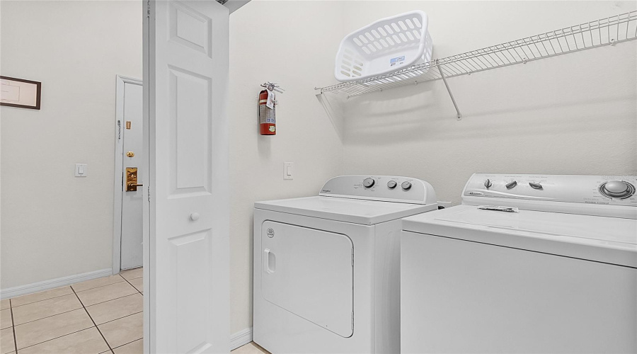 DAVENPORT, Florida 33897, 2 Bedrooms Bedrooms, ,2 BathroomsBathrooms,Residential,For Sale,RUM,0,MFRO6297269