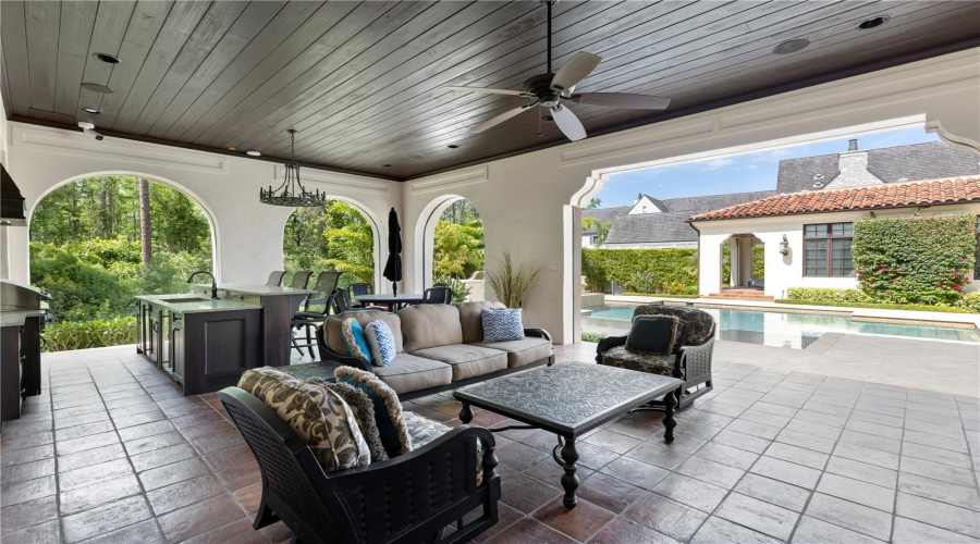 GOLDEN OAK, Florida 32836, 5 Bedrooms Bedrooms, ,5 BathroomsBathrooms,Residential,For Sale,ENCHANTED OAK,MFRO6295626