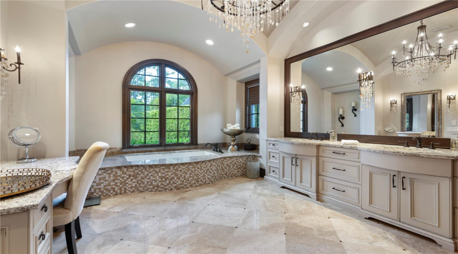 Primary bath