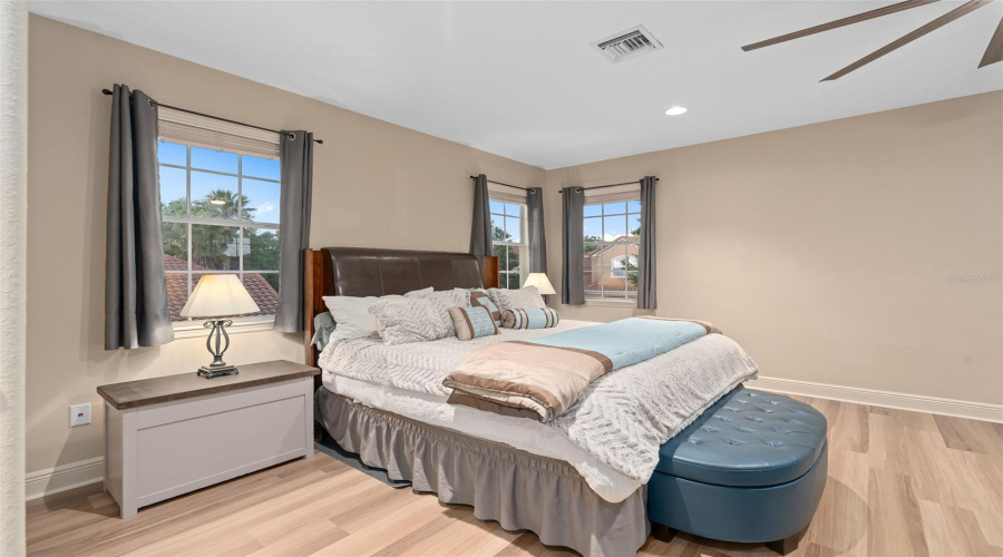 DAVENPORT, Florida 33837, 4 Bedrooms Bedrooms, ,4 BathroomsBathrooms,Residential,For Sale,CALLAWAY,0,MFRS5124540