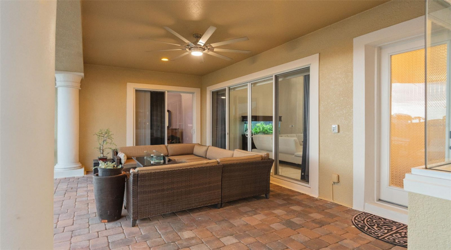 DAVENPORT, Florida 33837, 4 Bedrooms Bedrooms, ,4 BathroomsBathrooms,Residential,For Sale,CALLAWAY,0,MFRS5124540