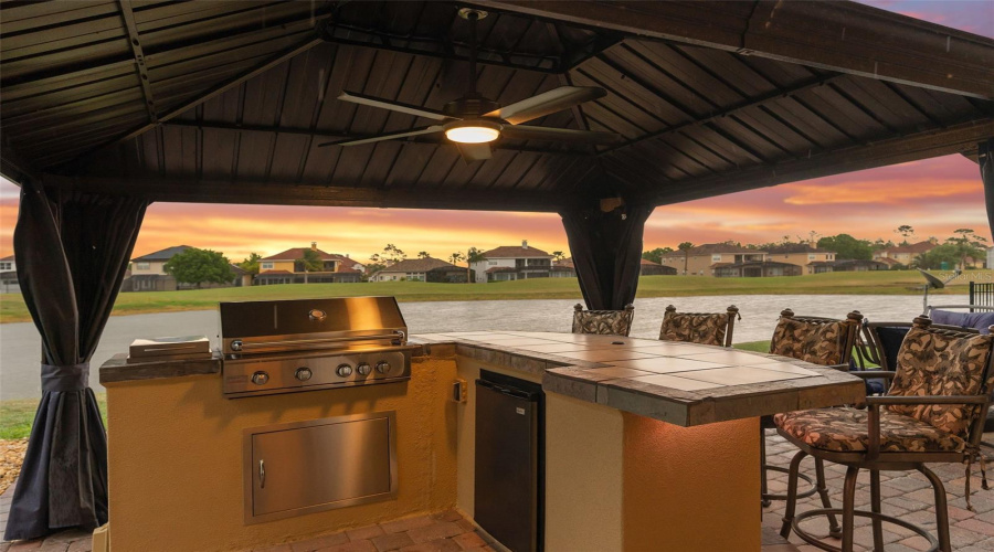 DAVENPORT, Florida 33837, 4 Bedrooms Bedrooms, ,4 BathroomsBathrooms,Residential,For Sale,CALLAWAY,0,MFRS5124540
