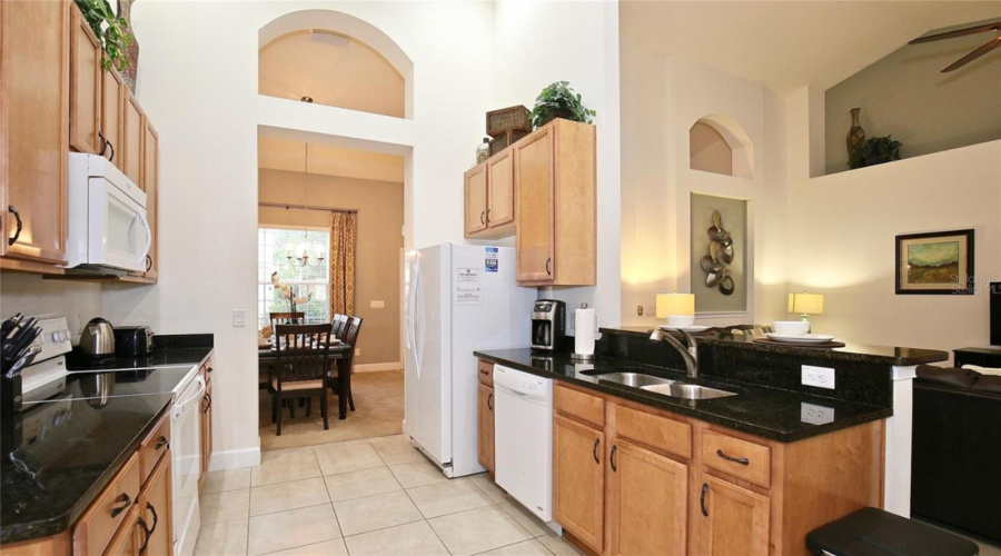 DAVENPORT, Florida 33837, 4 Bedrooms Bedrooms, ,3 BathroomsBathrooms,Residential,For Sale,OAKTREE,0,MFRS5124292