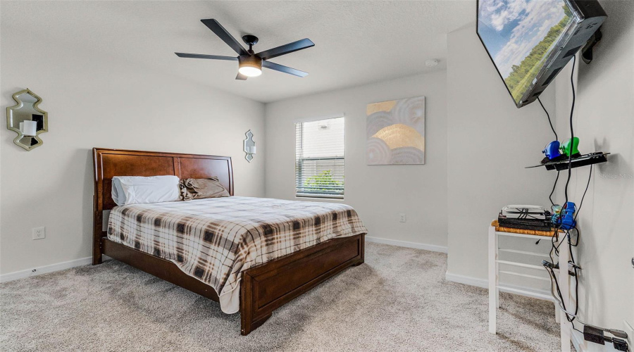 KISSIMMEE, Florida 34746, 4 Bedrooms Bedrooms, ,2 BathroomsBathrooms,Residential,For Sale,ROYAL POINT,0,MFRO6296744