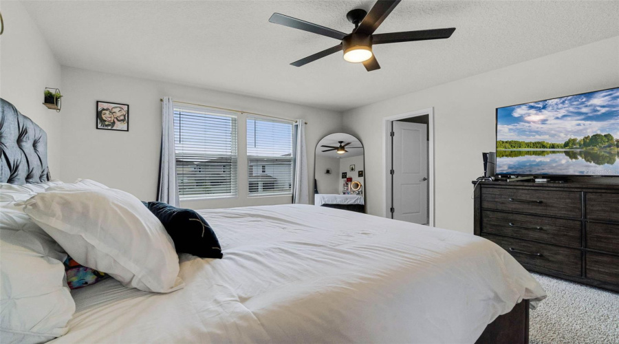 KISSIMMEE, Florida 34746, 4 Bedrooms Bedrooms, ,2 BathroomsBathrooms,Residential,For Sale,ROYAL POINT,0,MFRO6296744