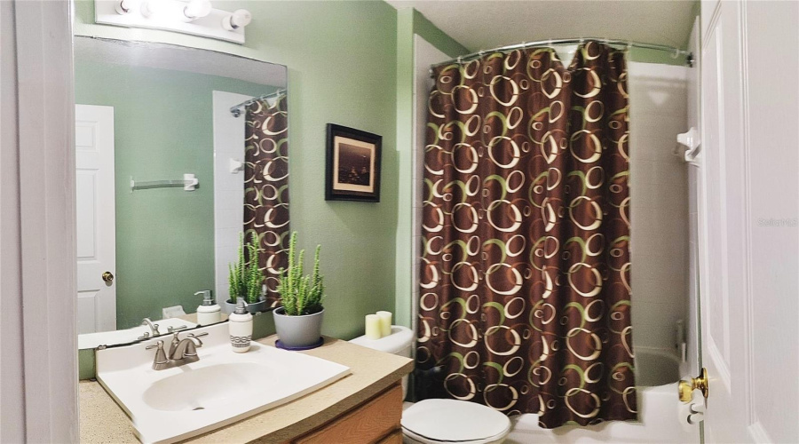 DAVENPORT, Florida 33897, 3 Bedrooms Bedrooms, ,2 BathroomsBathrooms,Residential,For Sale,CHESHIRE,0,MFRTB8372212