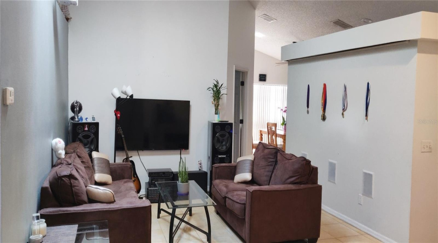 DAVENPORT, Florida 33897, 3 Bedrooms Bedrooms, ,2 BathroomsBathrooms,Residential,For Sale,CHESHIRE,0,MFRTB8372212