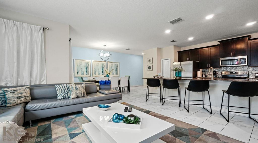 DAVENPORT, Florida 33896, 4 Bedrooms Bedrooms, ,3 BathroomsBathrooms,Residential,For Sale,DOGLEG DR,MFRS5124195