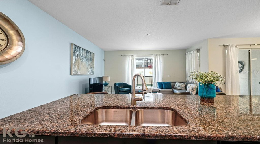 DAVENPORT, Florida 33896, 4 Bedrooms Bedrooms, ,3 BathroomsBathrooms,Residential,For Sale,DOGLEG DR,MFRS5124195