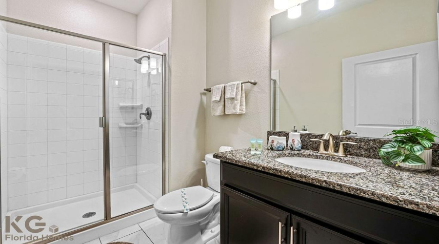 DAVENPORT, Florida 33896, 4 Bedrooms Bedrooms, ,3 BathroomsBathrooms,Residential,For Sale,DOGLEG DR,MFRS5124195