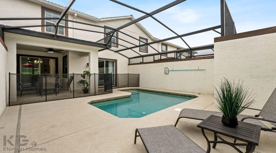 DAVENPORT, Florida 33896, 4 Bedrooms Bedrooms, ,3 BathroomsBathrooms,Residential,For Sale,DOGLEG DR,MFRS5124195