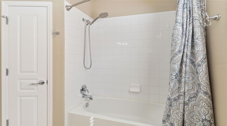 KISSIMMEE, Florida 34746, 6 Bedrooms Bedrooms, ,4 BathroomsBathrooms,Residential,For Sale,ARCHFELD BLVD,0,MFRO6297216