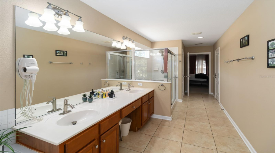 KISSIMMEE, Florida 34746, 6 Bedrooms Bedrooms, ,4 BathroomsBathrooms,Residential,For Sale,ARCHFELD BLVD,0,MFRO6297216