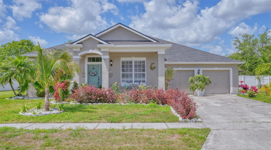 Kissimmee, Florida 34746, 4 Bedrooms Bedrooms, ,4 Bathroomsbathrooms,Residential,For Sale,Marshfield Preserve,Mfrs5124465