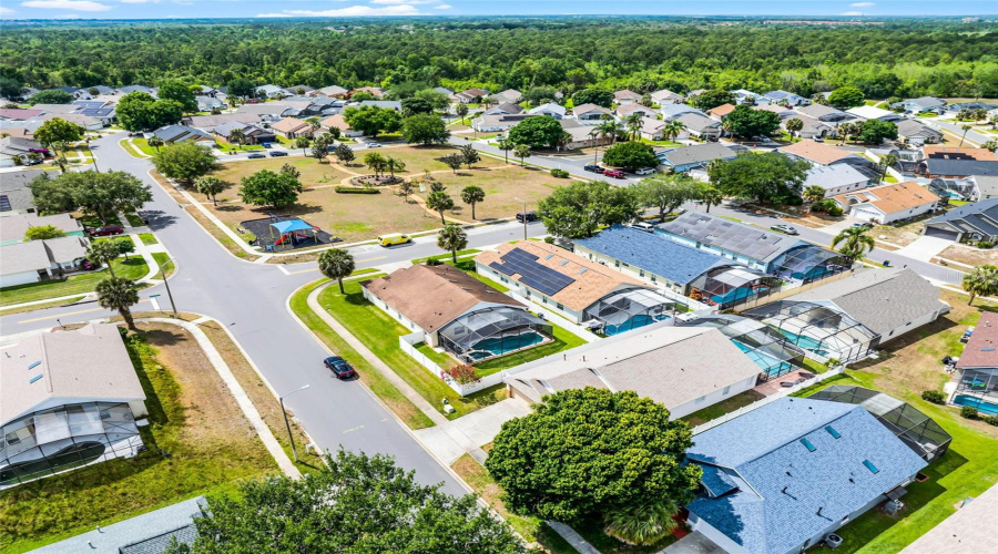 Kissimmee, Florida 34747, 4 Bedrooms Bedrooms, ,3 Bathroomsbathrooms,Residential,For Sale,Indian Creek,Mfrs5124640