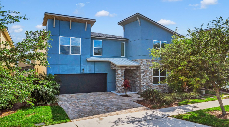 KISSIMMEE, Florida 34747, 9 Bedrooms Bedrooms, ,6 BathroomsBathrooms,Residential,For Sale,PELICAN COVE,0,MFRO6298547