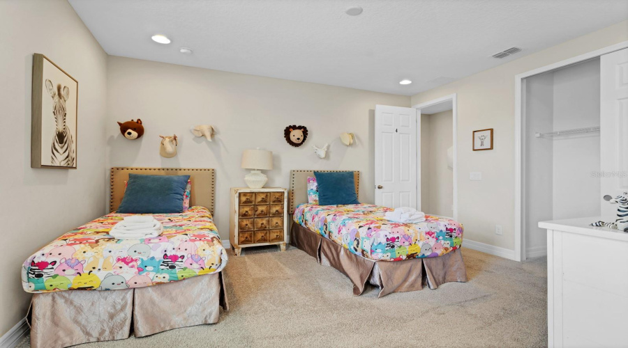 KISSIMMEE, Florida 34747, 9 Bedrooms Bedrooms, ,6 BathroomsBathrooms,Residential,For Sale,PELICAN COVE,0,MFRO6298547