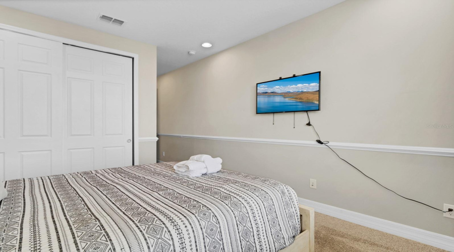 KISSIMMEE, Florida 34747, 9 Bedrooms Bedrooms, ,6 BathroomsBathrooms,Residential,For Sale,PELICAN COVE,0,MFRO6298547