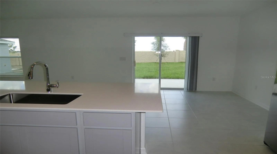 Davenport, Florida 33837, 4 Bedrooms Bedrooms, ,2 Bathroomsbathrooms,Residential,For Sale,Loch,Mfro6298851