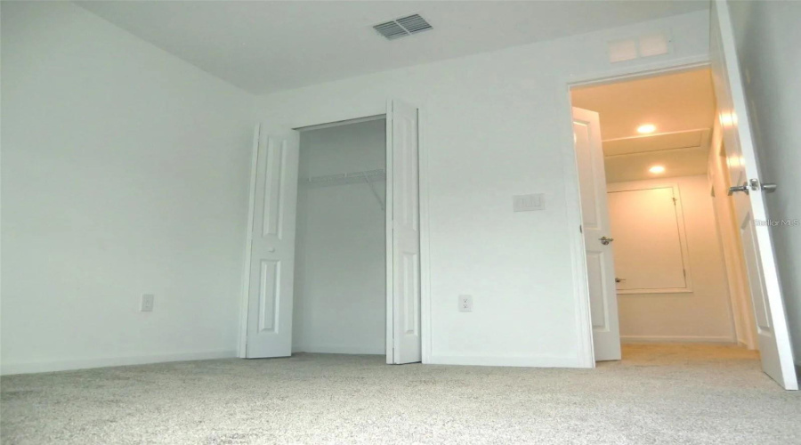 Davenport, Florida 33837, 4 Bedrooms Bedrooms, ,2 Bathroomsbathrooms,Residential,For Sale,Loch,Mfro6298851