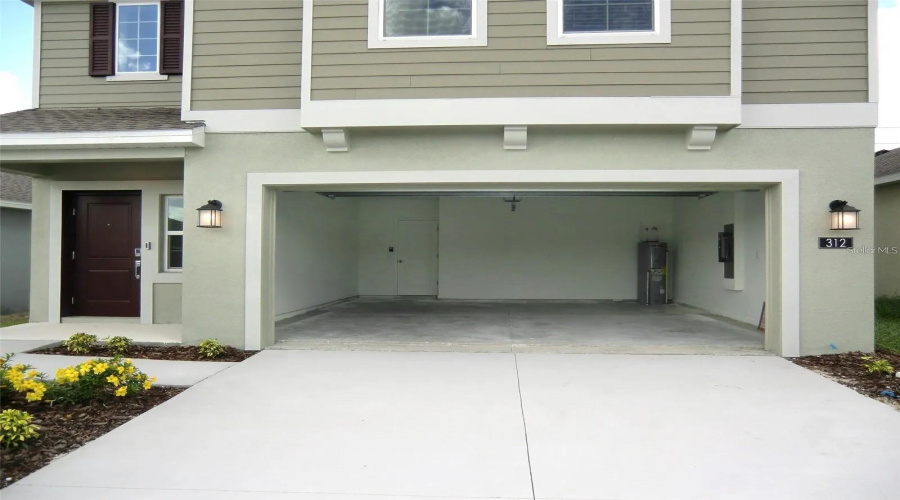 Davenport, Florida 33837, 4 Bedrooms Bedrooms, ,2 Bathroomsbathrooms,Residential,For Sale,Loch,Mfro6298851