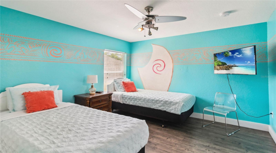 Kissimmee, Florida 34747, 5 Bedrooms Bedrooms, ,5 Bathroomsbathrooms,Residential,For Sale,Manesty Ln,Mfra4648491