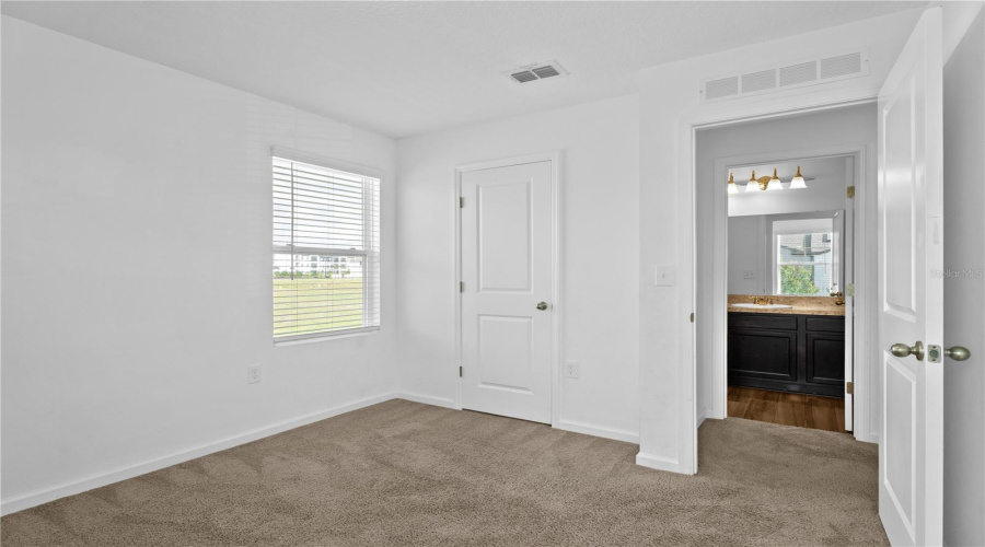 DAVENPORT, Florida 33837, 3 Bedrooms Bedrooms, ,2 BathroomsBathrooms,Residential,For Sale,MADISON,0,MFRO6296959