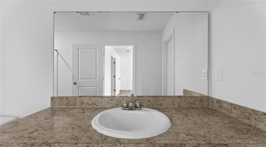DAVENPORT, Florida 33837, 3 Bedrooms Bedrooms, ,2 BathroomsBathrooms,Residential,For Sale,MADISON,0,MFRO6296959