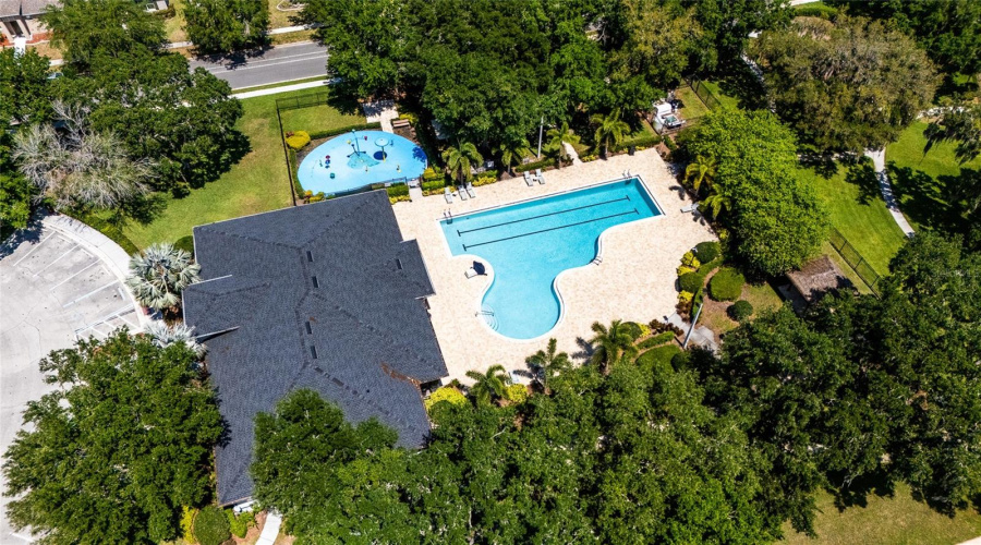 Kissimmee, Florida 34746, 3 Bedrooms Bedrooms, ,2 Bathroomsbathrooms,Residential,For Sale,Grasmere View,Mfro6298872