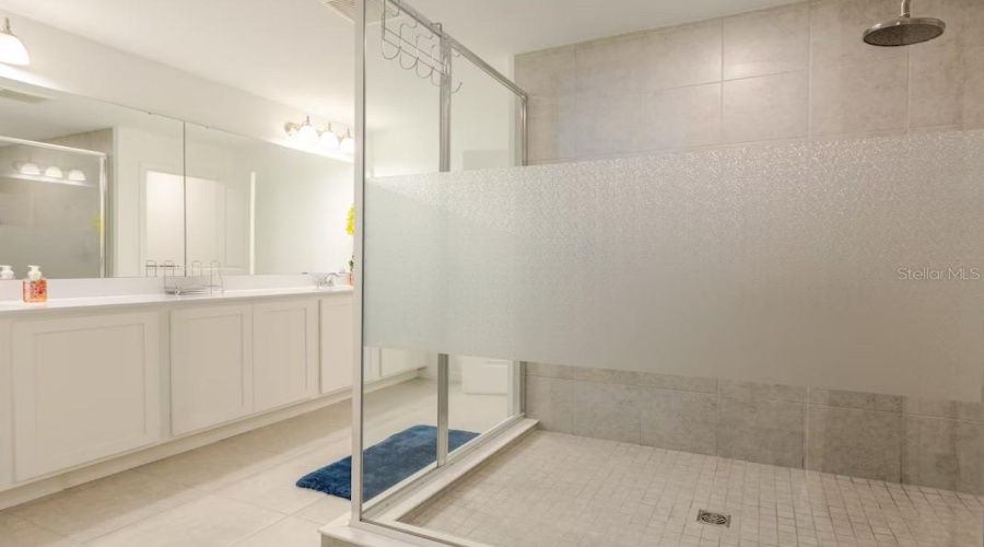 bathroom prinicipal