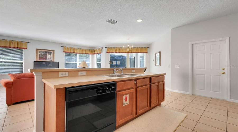 KISSIMMEE, Florida 34746, 4 Bedrooms Bedrooms, ,4 BathroomsBathrooms,Residential,For Sale,MARCELLO,MFRS5124736