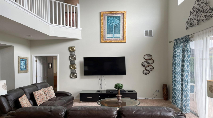 Davenport, Florida 33897, 6 Bedrooms Bedrooms, ,4 Bathroomsbathrooms,Residential,For Sale,Sevilla,Mfrs5113669