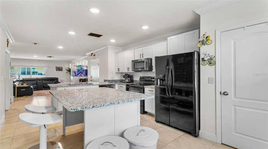 KISSIMMEE, Florida 34747, 3 Bedrooms Bedrooms, ,2 BathroomsBathrooms,Residential,For Sale,CARLOTTA,0,MFRS5124794