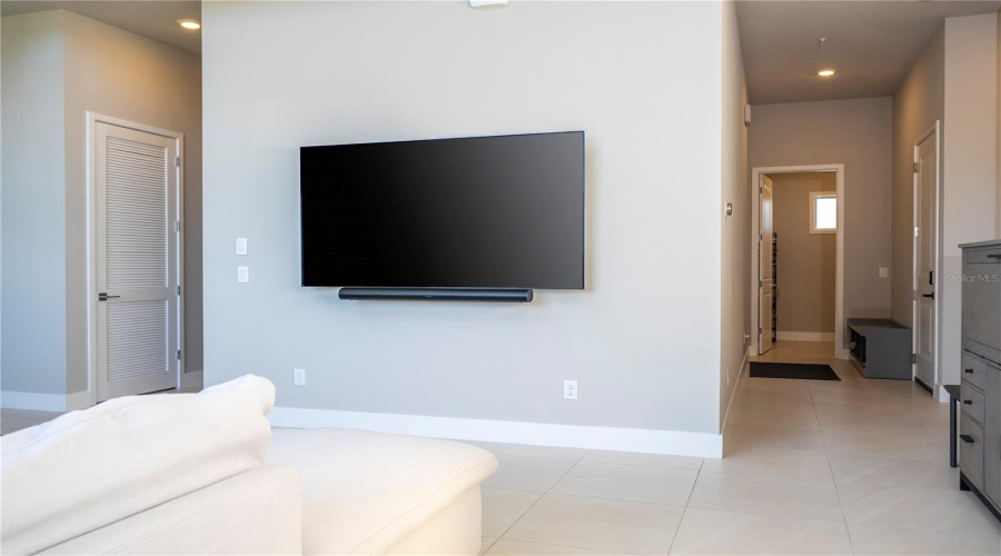 REUNION, Florida 34747, 5 Bedrooms Bedrooms, ,4 BathroomsBathrooms,Residential,For Sale,SANDY RIDGE,0,MFRO6297178