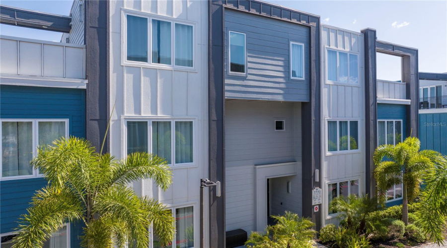 REUNION, Florida 34747, 5 Bedrooms Bedrooms, ,4 BathroomsBathrooms,Residential,For Sale,SANDY RIDGE,0,MFRO6297178