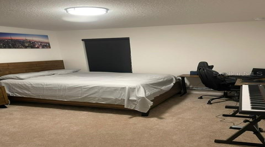 KISSIMMEE, Florida 34746, 4 Bedrooms Bedrooms, ,2 BathroomsBathrooms,Residential,For Sale,ROYAL POINT,0,MFRO6293915