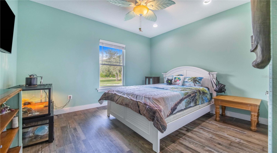DAVENPORT, Florida 33896, 3 Bedrooms Bedrooms, ,2 BathroomsBathrooms,Residential,For Sale,OLD LAKE WILSON,0,MFRP4934436