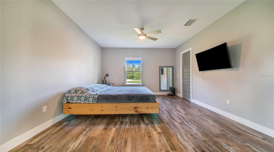 DAVENPORT, Florida 33896, 3 Bedrooms Bedrooms, ,2 BathroomsBathrooms,Residential,For Sale,OLD LAKE WILSON,0,MFRP4934436