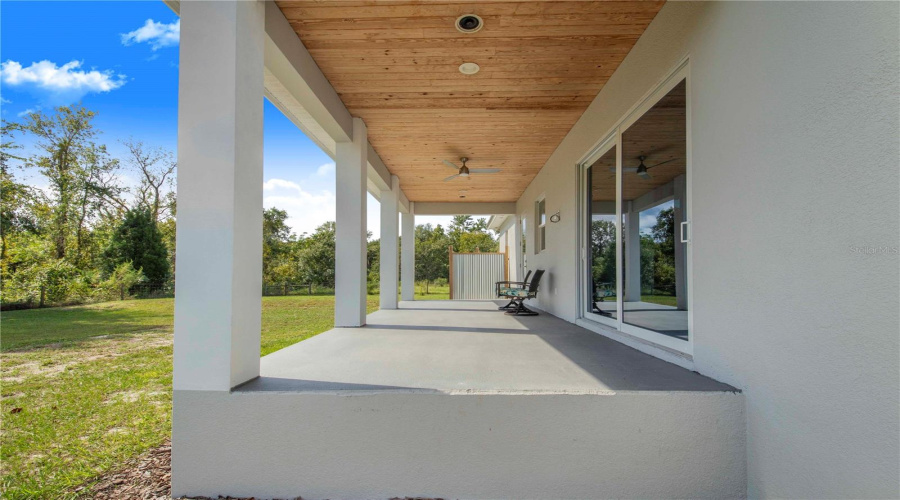 DAVENPORT, Florida 33896, 3 Bedrooms Bedrooms, ,2 BathroomsBathrooms,Residential,For Sale,OLD LAKE WILSON,0,MFRP4934436