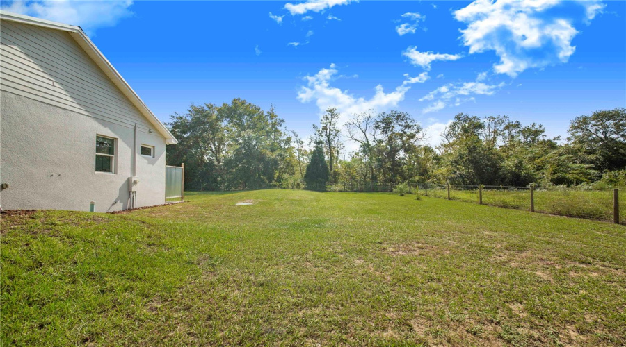 DAVENPORT, Florida 33896, 3 Bedrooms Bedrooms, ,2 BathroomsBathrooms,Residential,For Sale,OLD LAKE WILSON,0,MFRP4934436
