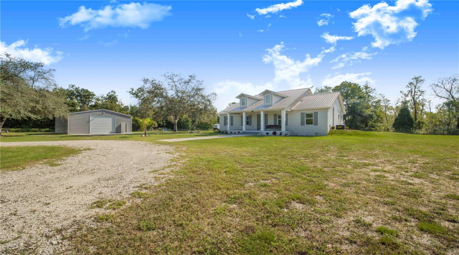 DAVENPORT, Florida 33896, 3 Bedrooms Bedrooms, ,2 BathroomsBathrooms,Residential,For Sale,OLD LAKE WILSON,0,MFRP4934436