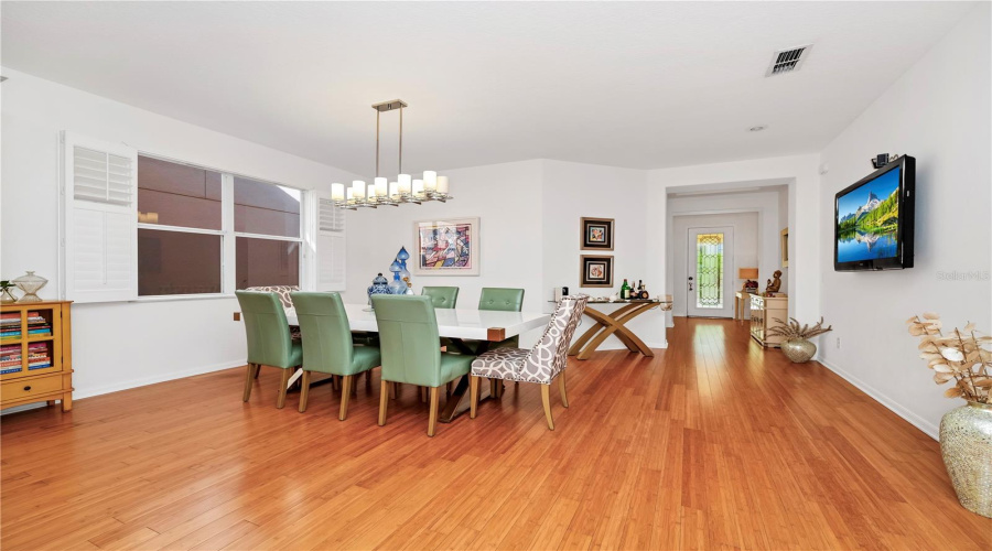 ORLANDO, Florida 32836, 3 Bedrooms Bedrooms, ,2 BathroomsBathrooms,Residential,For Sale,FITZGERALD BUTLER,0,MFRO6299392