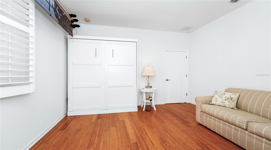 ORLANDO, Florida 32836, 3 Bedrooms Bedrooms, ,2 BathroomsBathrooms,Residential,For Sale,FITZGERALD BUTLER,0,MFRO6299392