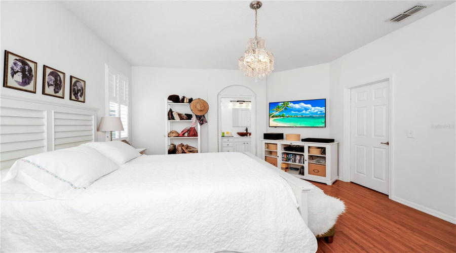 ORLANDO, Florida 32836, 3 Bedrooms Bedrooms, ,2 BathroomsBathrooms,Residential,For Sale,FITZGERALD BUTLER,0,MFRO6299392